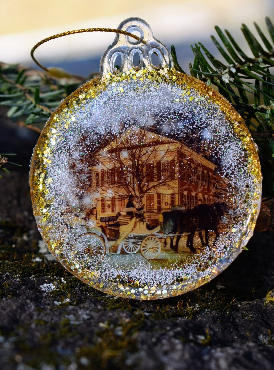 Dahlonega Commemorative Horse & Carriage Christmas Ornament